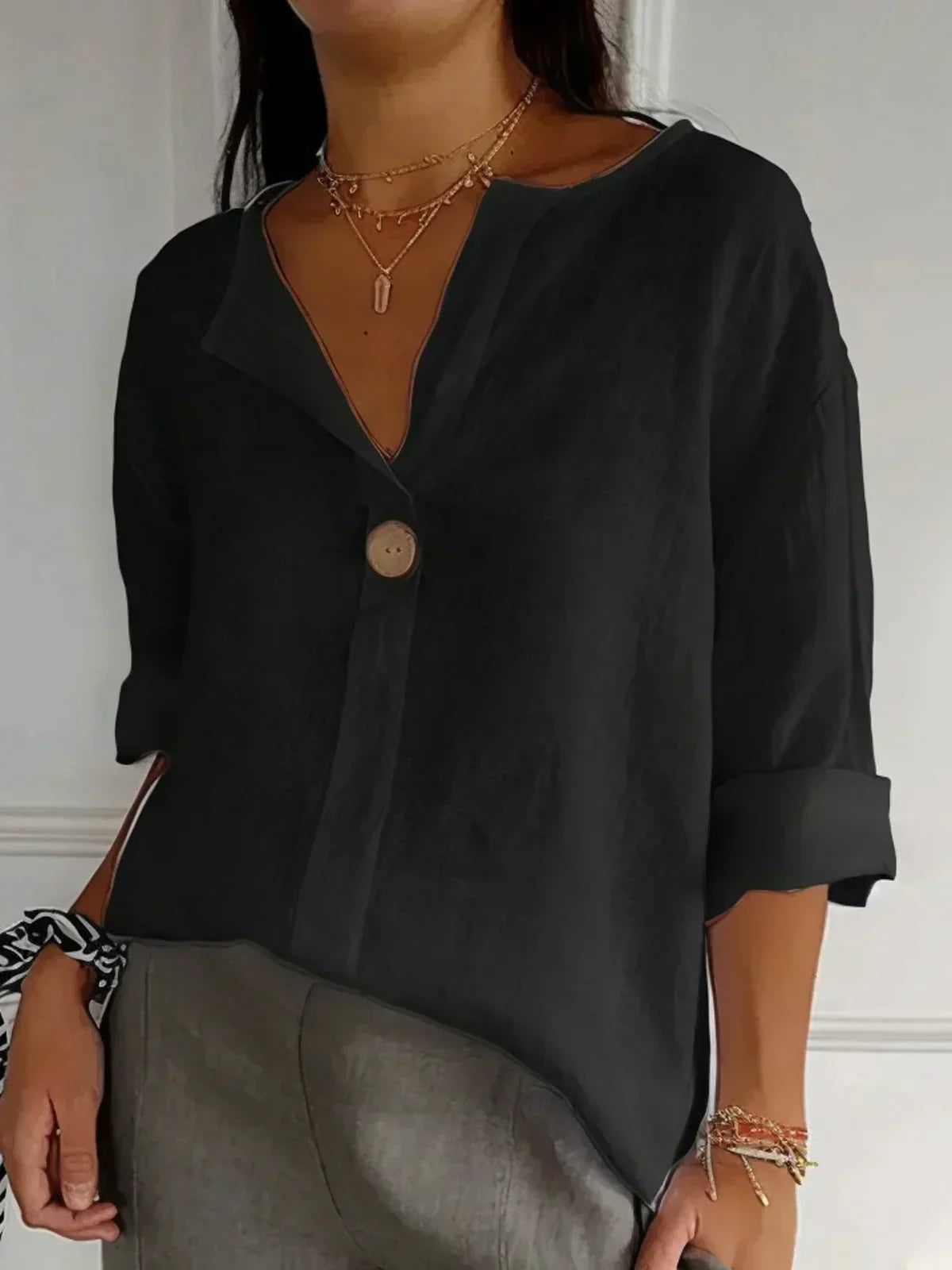 ELISABETH - BLUSA DE CUELLO EN V SOFISTICADA