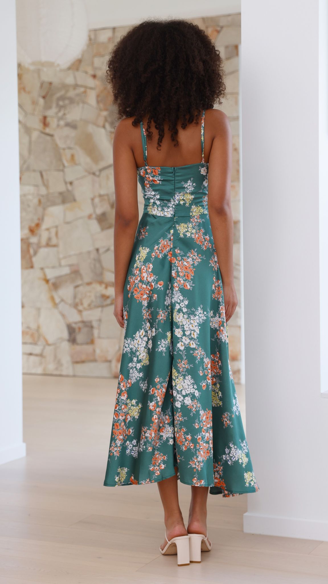 BELICE | VESTIDO ROMÁNTICO MIDI FLORAL