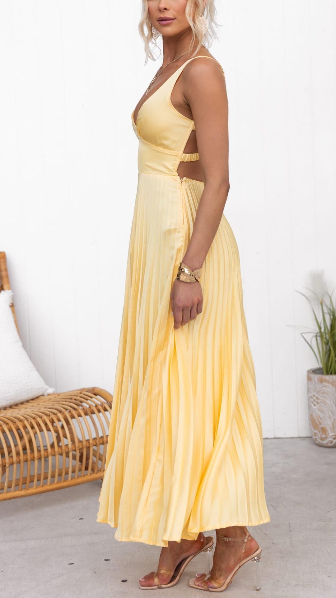 LINDA - VESTIDO LARGO ELEGANTE PLISADO